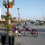 παραδοσιακό σπίτι με τζάκι Chalet