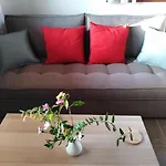 παραδοσιακό σπίτι με τζάκι