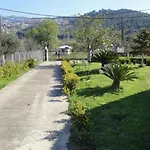 Chalet παραδοσιακό σπίτι με τζάκι Volos