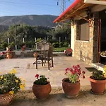 παραδοσιακό σπίτι με τζάκι Chalet
