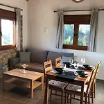 Chalet παραδοσιακό σπίτι με τζάκι Volos