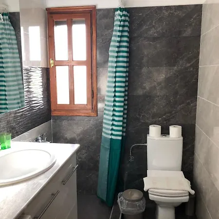 Παραδοσιακό Σπίτι Με Τζάκι