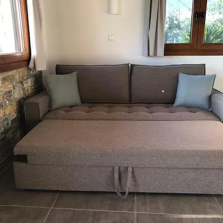 παραδοσιακό σπίτι με τζάκι Chalet Volos
