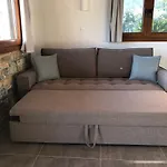 παραδοσιακό σπίτι με τζάκι Alpehytte Volos