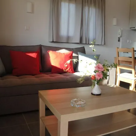 Παραδοσιακό σπίτι με τζάκι